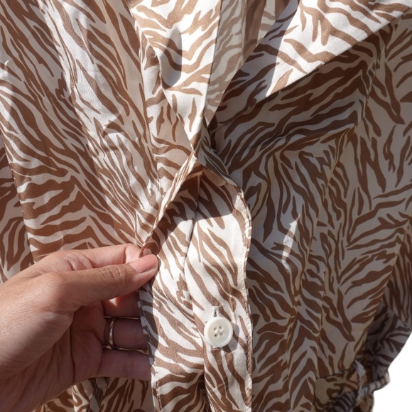 Lita By ciara Revolve Romper Animal Print NWT Size Large $348 summer style - Picture 6 of 9